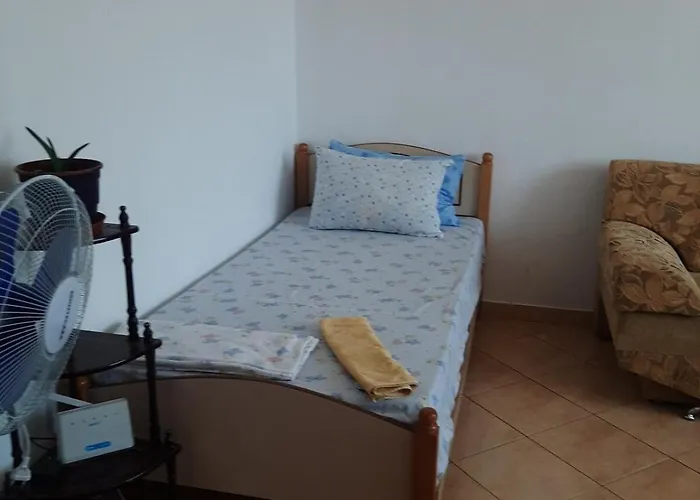 Διαμέρισμα Genti 75